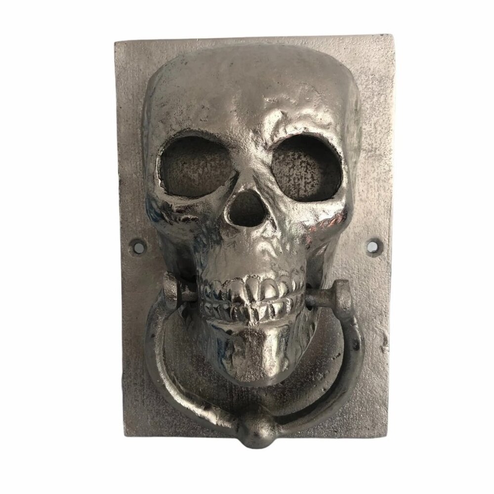 Silver Skull Head Door Bell Knocker Cast Iron Gothic Home Decor Vampire Horror